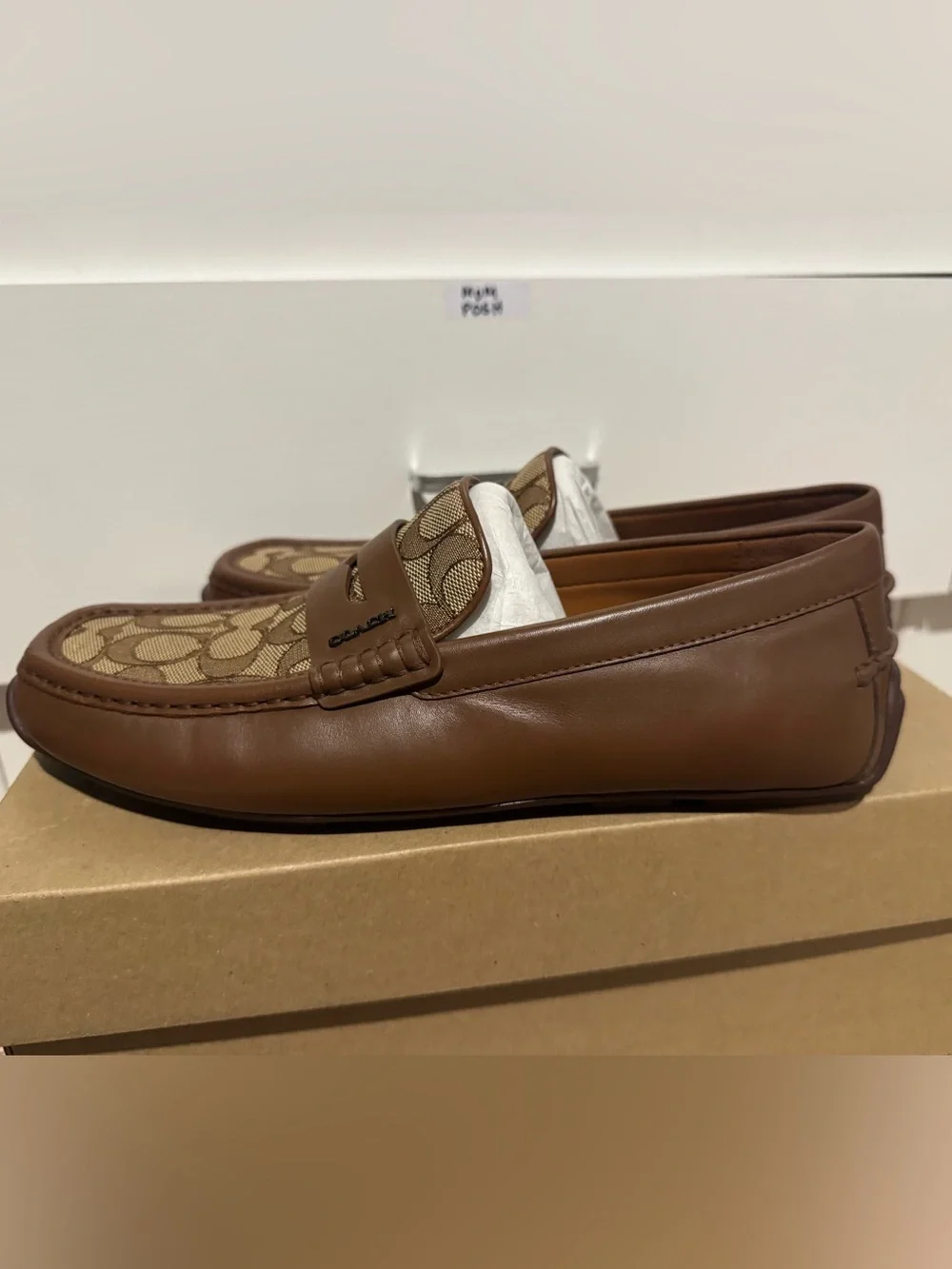 Coach unisex can